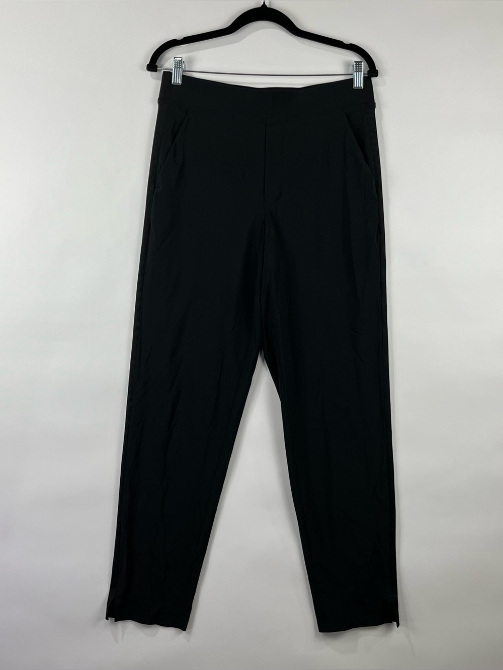 Athleta NWOT Stretch Straight Leg Pants Elastic Waist Zipper Pockets Size 8